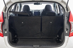 Хетчбэк Nissan Note 2013 года, 829000 рублей, Барнаул