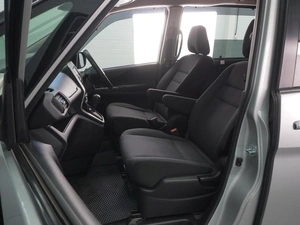 Минивэн Nissan Serena 2018 года, 1855000 рублей, Воронеж