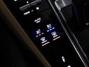 Внедорожник Porsche Cayenne GTS 2021 года, 12598999 рублей, Москва