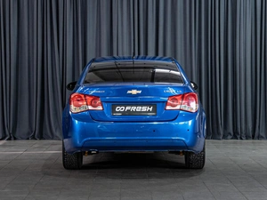 Седан Chevrolet Cruze 2011 года, 699000 рублей, Волгоград