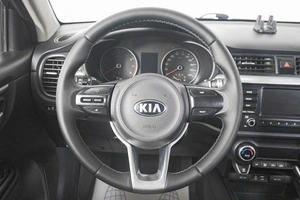 Седан Kia Rio 2017 года, 1359000 рублей, Кемерово