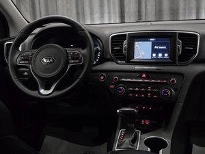 Внедорожник Kia Sportage 2017 года, 1750000 рублей, Красноярск
