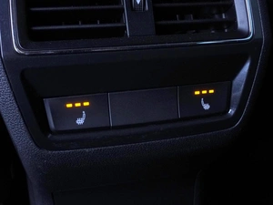 Внедорожник Skoda Karoq 2021 года, 2089000 рублей, Нижний Новгород