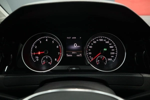 Хэтчбек Volkswagen Golf 2013 года, 1390000 рублей, Курск