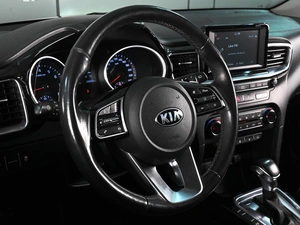 Хетчбэк Kia Ceed 2019 года, 1819000 рублей, Аксай