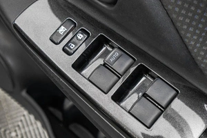Хетчбэк Toyota Vitz 2014 года, 899000 рублей, Барнаул