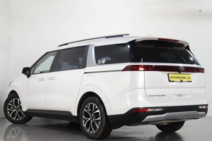 Минивэн Kia Carnival 2021 года, 4239000 рублей, Челябинск