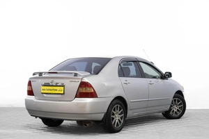 Седан Toyota Corolla 2002 года, 499000 рублей, Барнаул