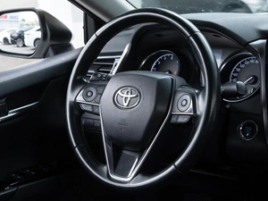 Седан Toyota Camry 2018 года, 2649000 рублей, Волгоград