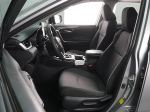 Внедорожник Toyota RAV4 2019 года, 2499000 рублей, Воронеж