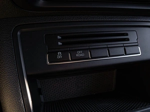 Внедорожник Volkswagen Tiguan 2015 года, 1798000 рублей, Краснодар