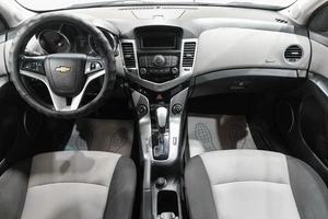 Хетчбэк Chevrolet Cruze 2012 года, 799000 рублей, Новокузнецк