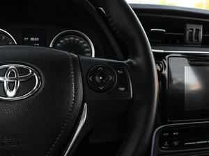 Седан Toyota Corolla 2018 года, 1475000 рублей, Волгоград