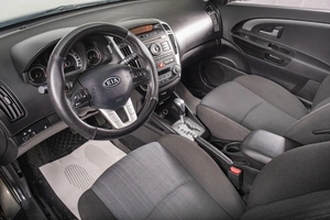 Универсал Kia Ceed 2011 года, 929000 рублей, Томск