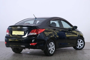 Седан Hyundai Solaris 2011 года, 959000 рублей, Омск