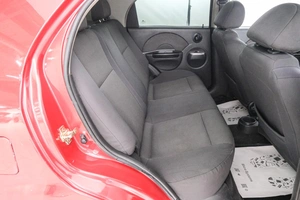 Седан Chevrolet Aveo 2005 года, 289000 рублей, Красноярск
