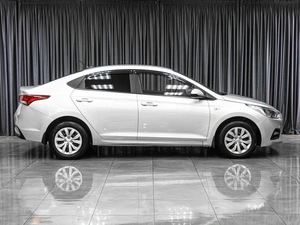 Седан Hyundai Solaris 2018 года, 1389000 рублей, Тюмень