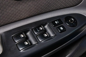 Седан Kia Rio 2010 года, 599000 рублей, Сургут