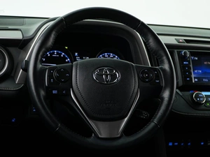 Внедорожник Toyota RAV4 2019 года, 2887077 рублей, Москва