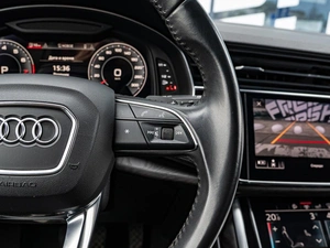 Внедорожник Audi Q8 2018 года, 5560000 рублей, Краснодар