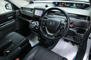 Минивэн Honda Freed 2016 года, 1368000 рублей, Солонцы