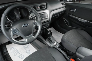 Седан Kia Rio 2016 года, 1169000 рублей, Тюмень