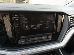 Внедорожник Volkswagen Touareg 2018 года, 3749000 рублей, Саратов