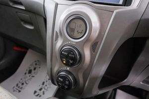 Хетчбэк Toyota Vitz 2008 года, 639000 рублей, Красноярск