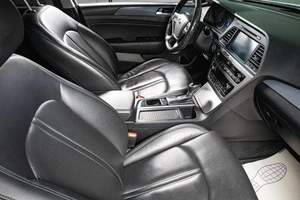 Седан Hyundai Sonata 2016 года, 1719000 рублей, Сургут