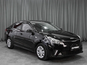 Седан Kia Rio 2021 года, 1439000 рублей, Тюмень