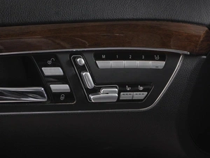 Седан Mercedes-benz S-класс 2010 года, 1669000 рублей, Красный Пахарь