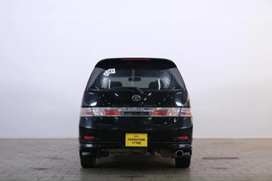 Минивэн Toyota Gaia 2001 года, 739000 рублей, Омск