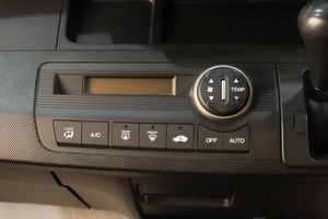 Минивэн Honda Freed 2011 года, 1229000 рублей, Челябинск