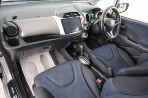 Хетчбэк Honda Fit 2011 года, 1079000 рублей, Красноярск