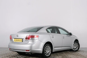 Седан Toyota Avensis 2009 года, 1269000 рублей, Красноярск
