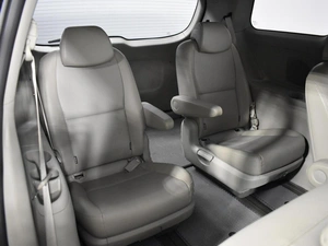 Минивэн Kia Carnival 2018 года, 2463100 рублей, Казань