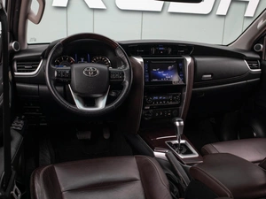 Внедорожник Toyota Fortuner 2019 года, 4499000 рублей, Большой Сочи