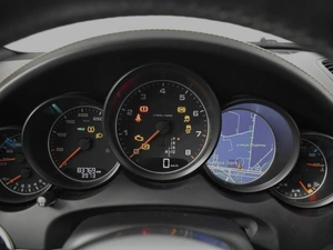 Внедорожник Porsche Cayenne 2017 года, 4212000 рублей, Казань