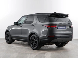 Внедорожник Land Rover Discovery 2017 года, 4738888 рублей, Москва