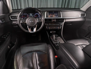 Седан Kia Optima 2019 года, 1549000 рублей, Тюмень