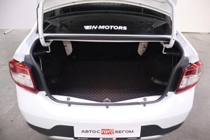 Седан Renault Logan 2019 года, 1080000 рублей, Брянск