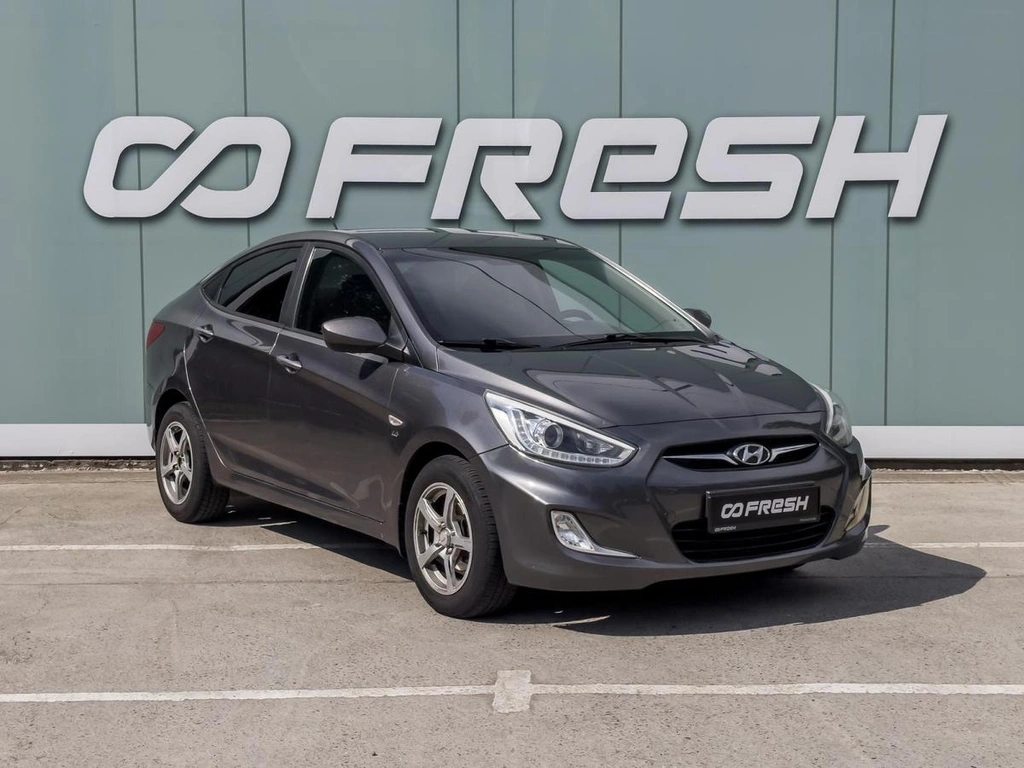 Седан Hyundai Solaris 2013 года, 849000 рублей, Большой Сочи