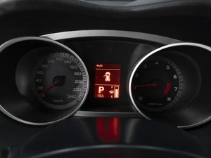 Внедорожник Mitsubishi Outlander 2008 года, 1130000 рублей, Омск