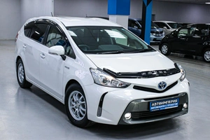 Универсал Toyota Prius Alpha 2017 года, 1598000 рублей, Солонцы