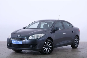 Седан Renault Fluence 2010 года, 849000 рублей, Омск