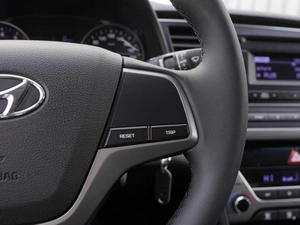 Седан Hyundai Elantra 2016 года, 1069000 рублей, Волгоград