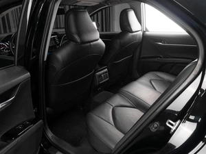 Седан Toyota Camry 2019 года, 3199000 рублей, Тюмень