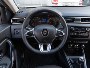 Внедорожник Renault Duster 2021 года, 1450000 рублей, Саратов