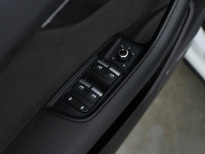 Внедорожник Audi Q7 2017 года, 3277077 рублей, Москва