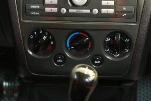 Хетчбэк Ford Fusion 2007 года, 489000 рублей, Омск